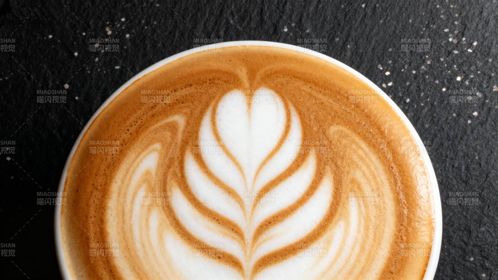 咖啡拉花艺术图片