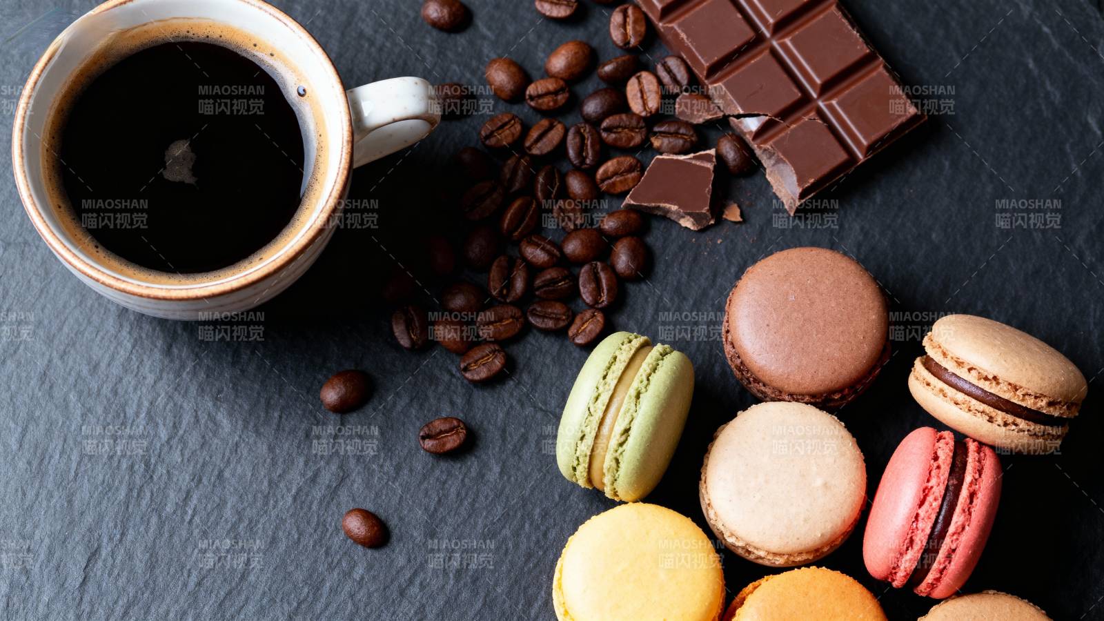咖啡巧克力马卡龙图片