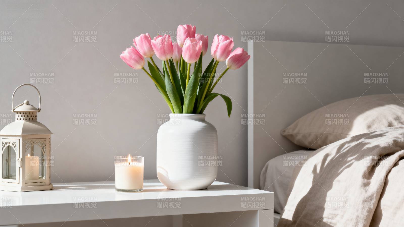 粉色郁金香静谧卧室图片