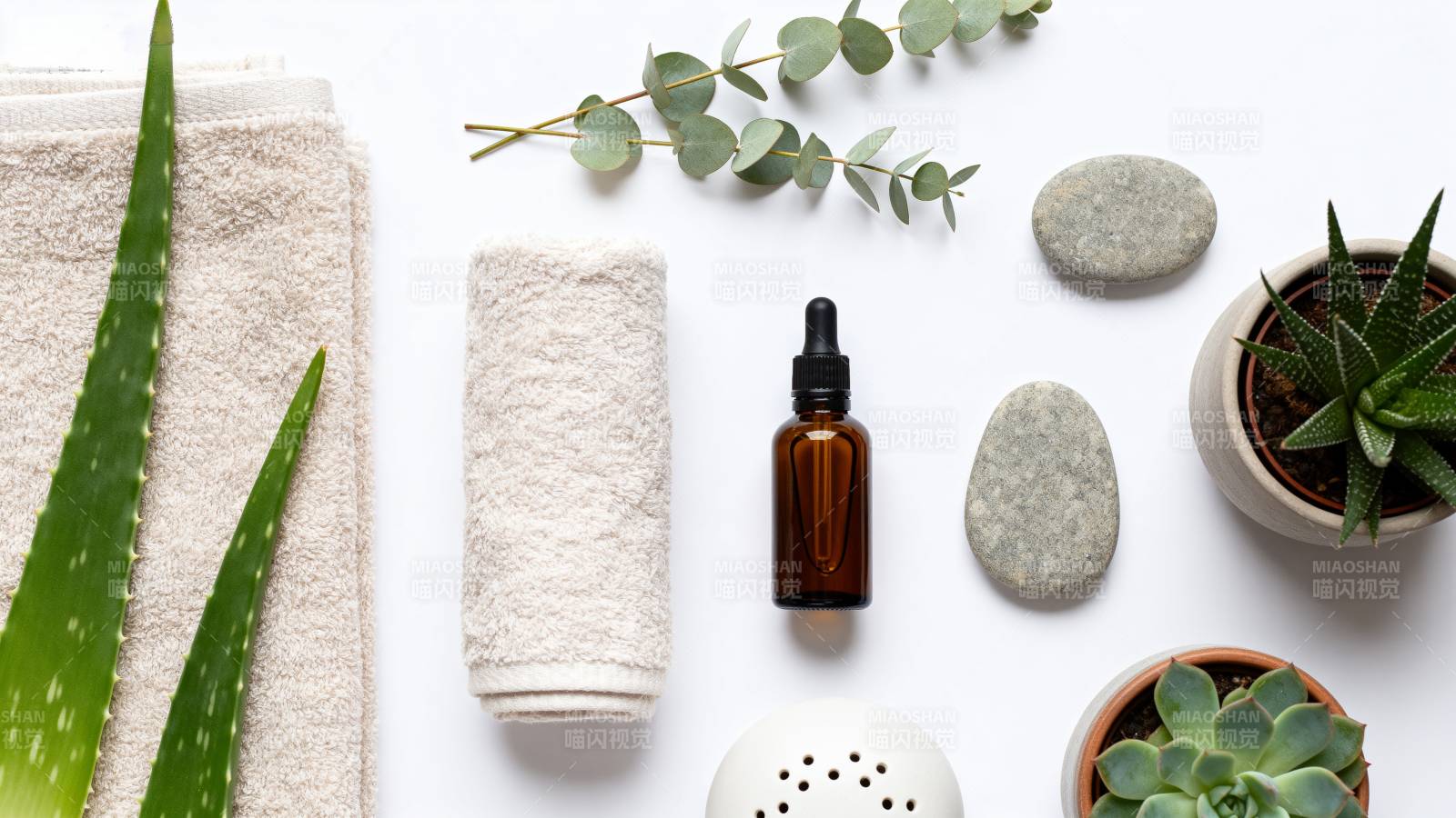 天然护肤套装图片