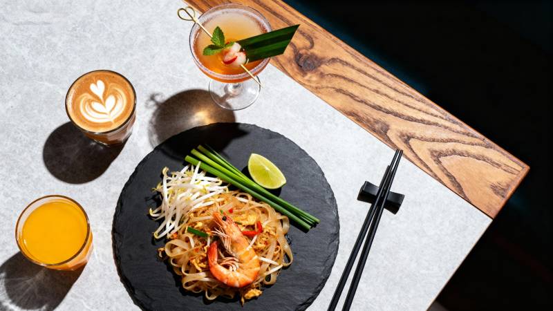 美食与饮品搭配图片