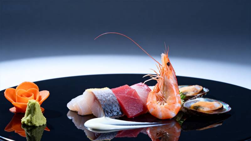 精致寿司拼盘图片