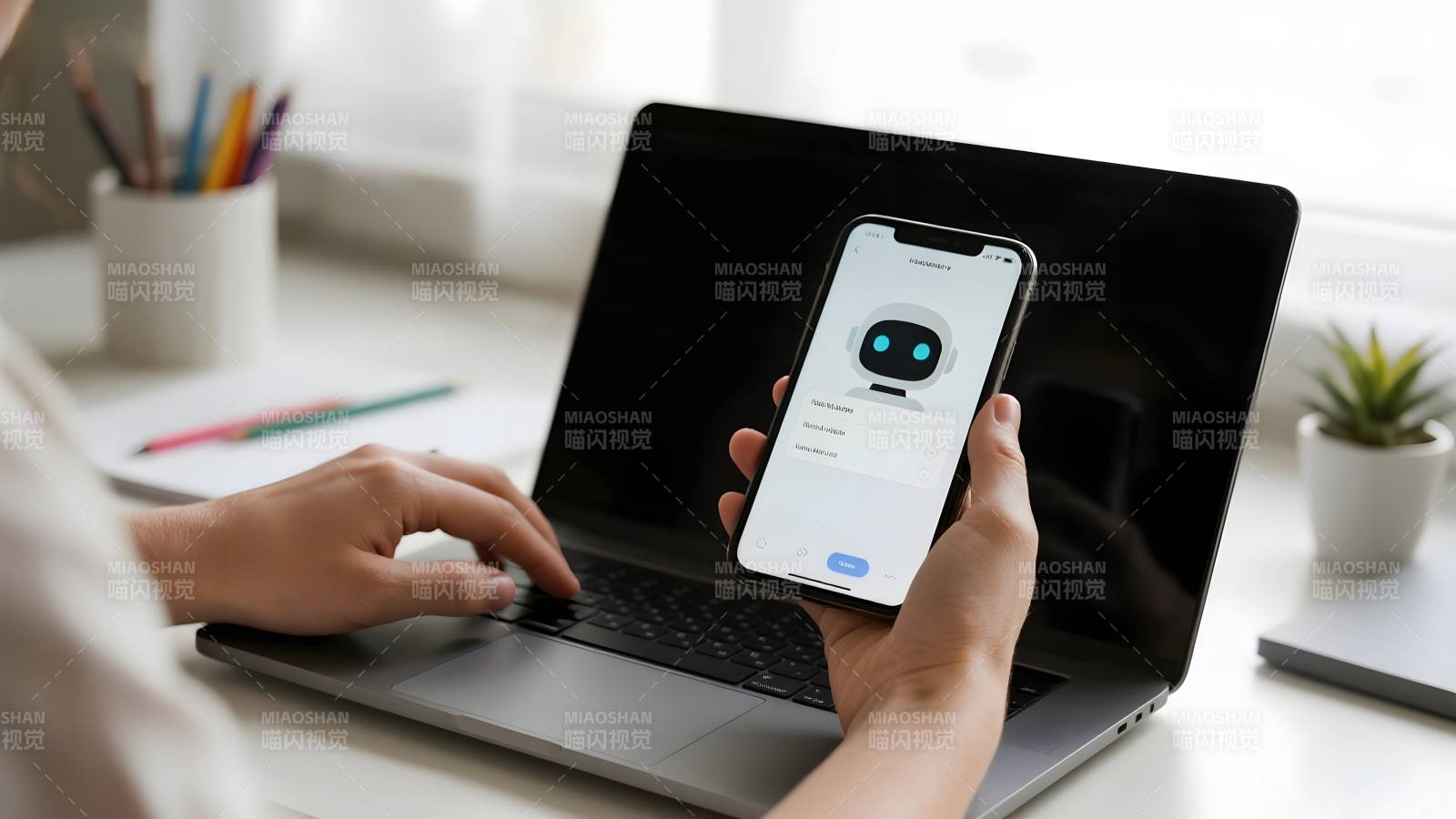 手机与笔记本协同工作图片