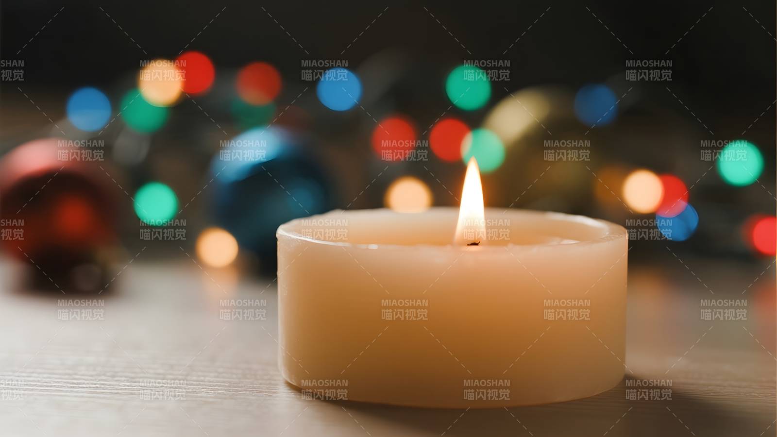 烛光映彩灯图片