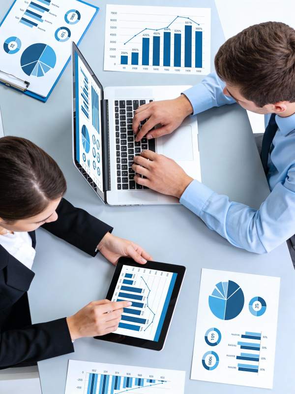 数据分析会议现场图片