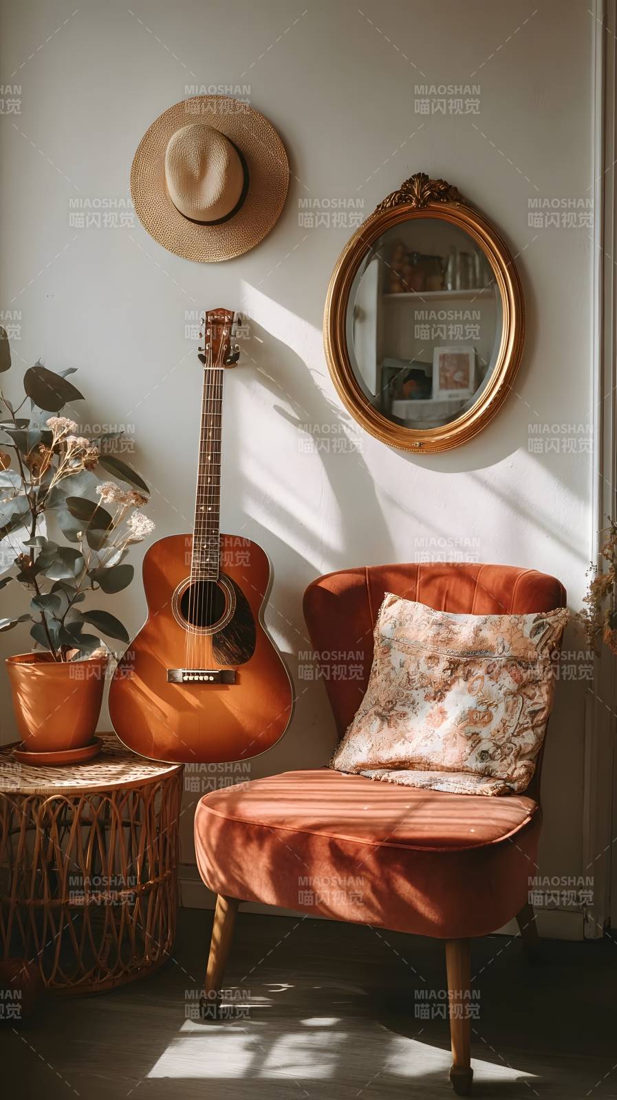 阳光下的温馨角落图片