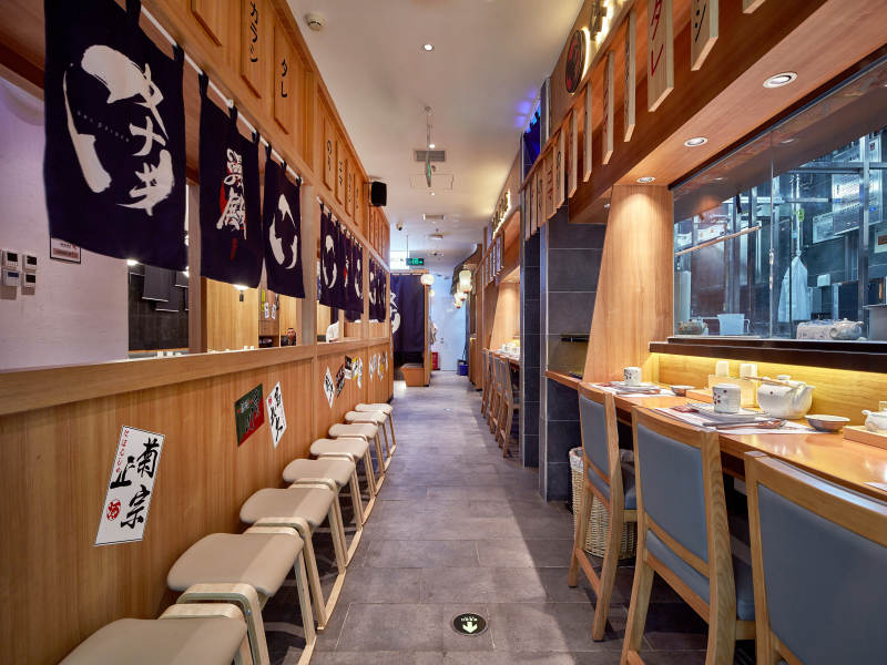 日式料理店内部图片