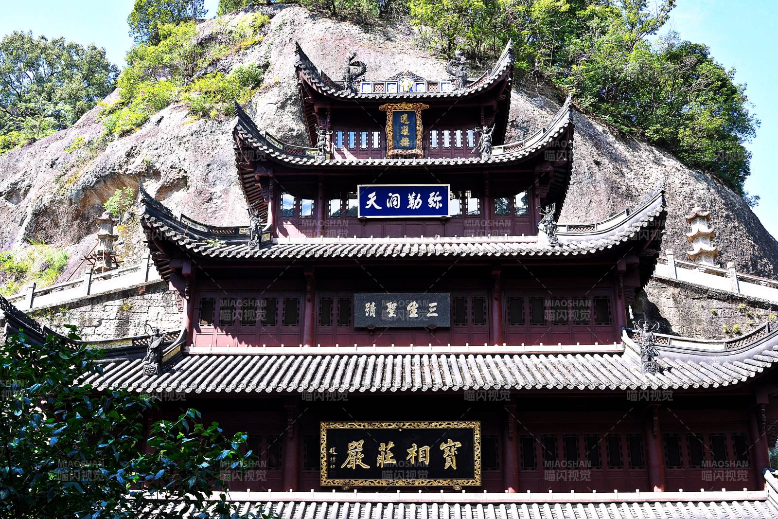 浙江绍兴新昌大佛寺图片