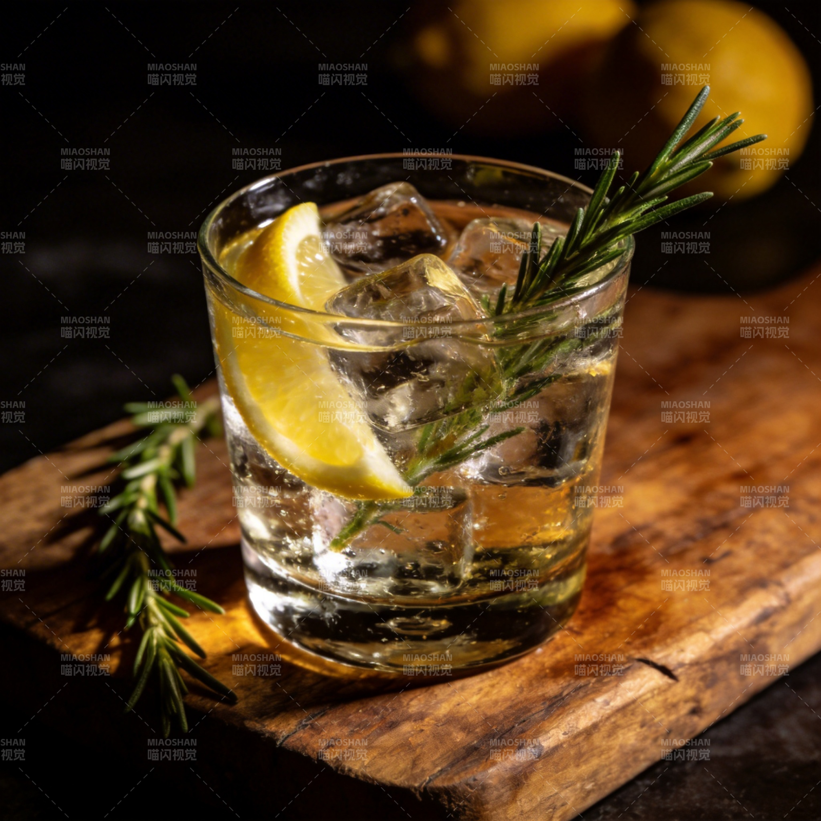 柠檬迷迭香鸡尾酒图片