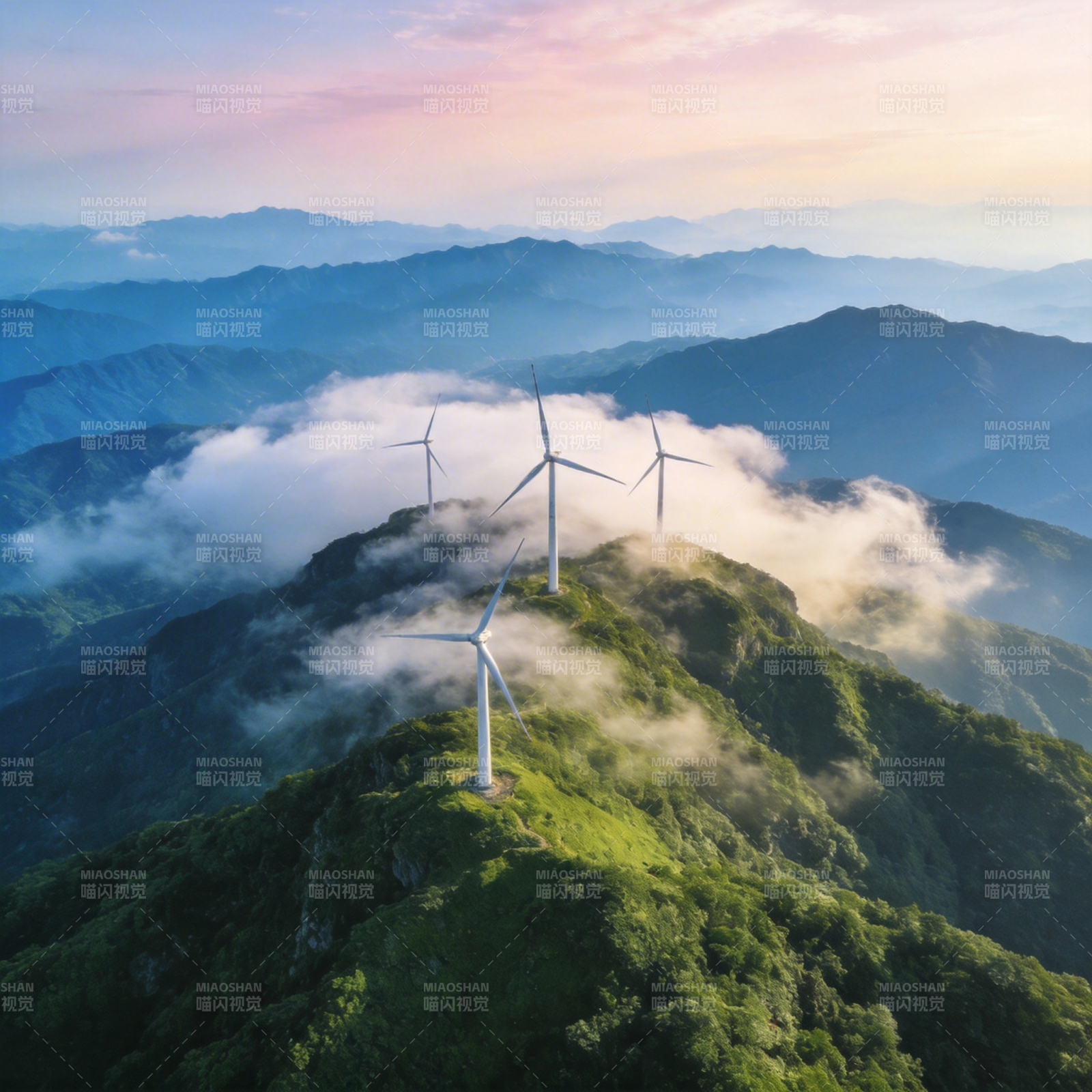 山巅风车云海图片