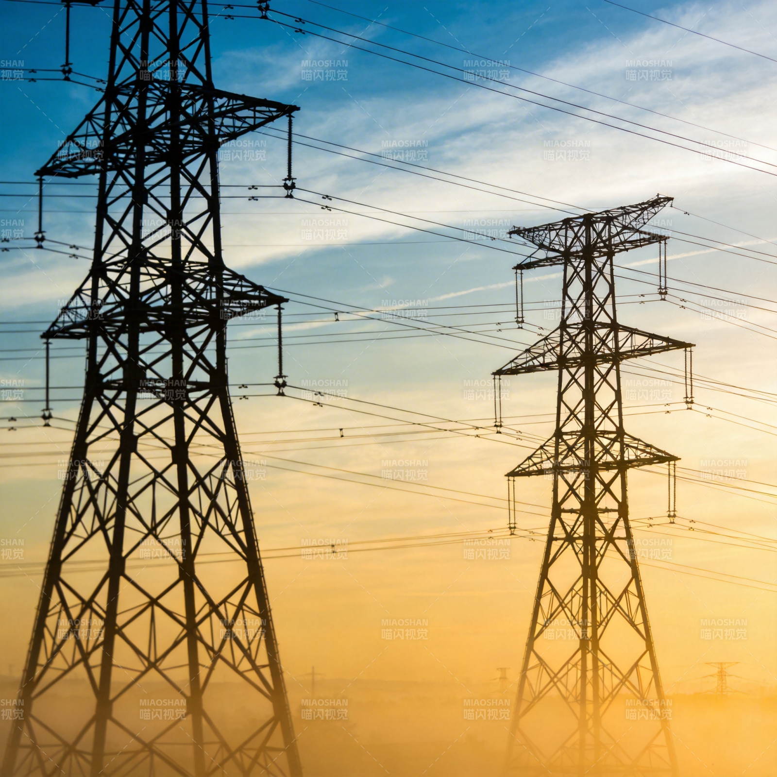 电力塔剪影图片