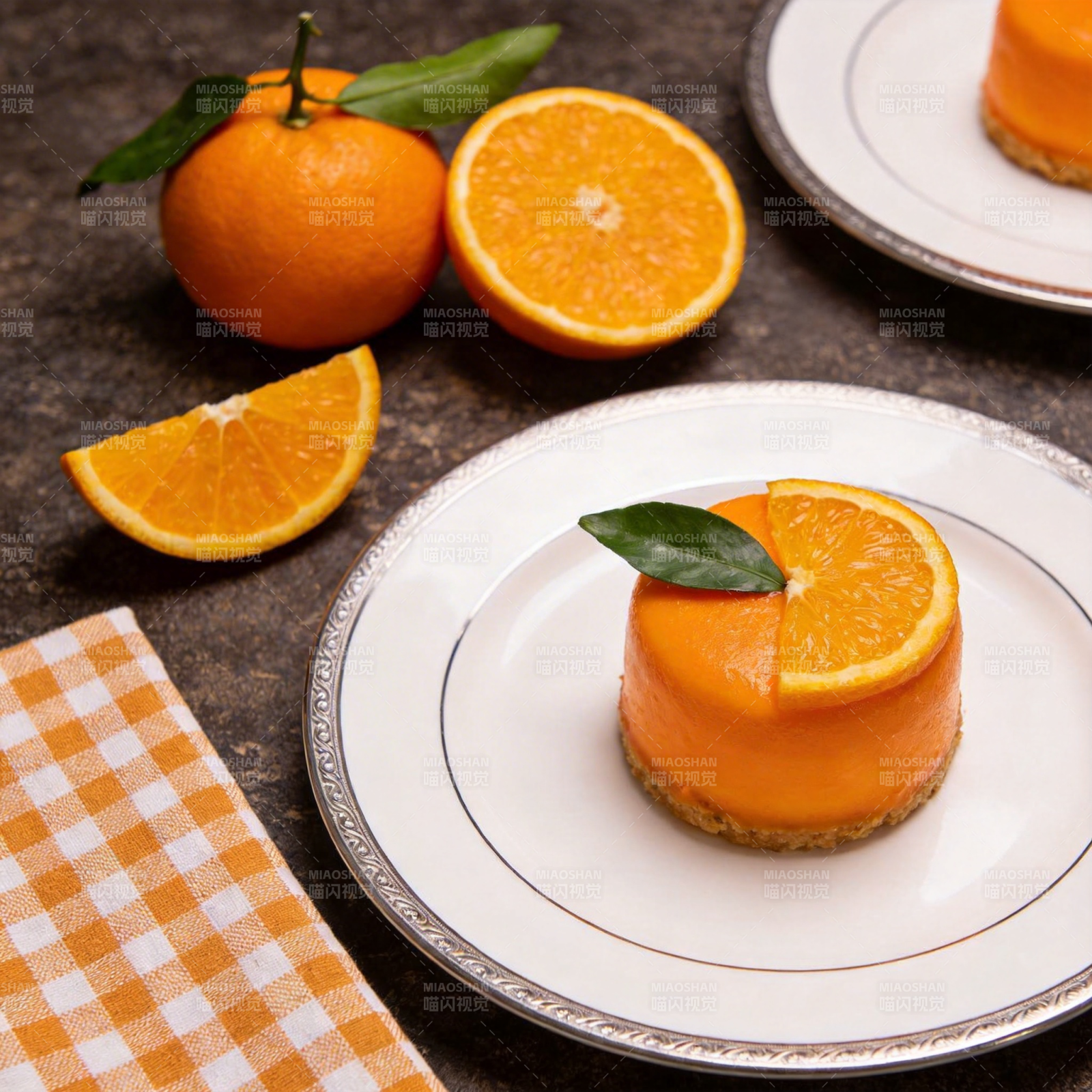橙香慕斯蛋糕图片