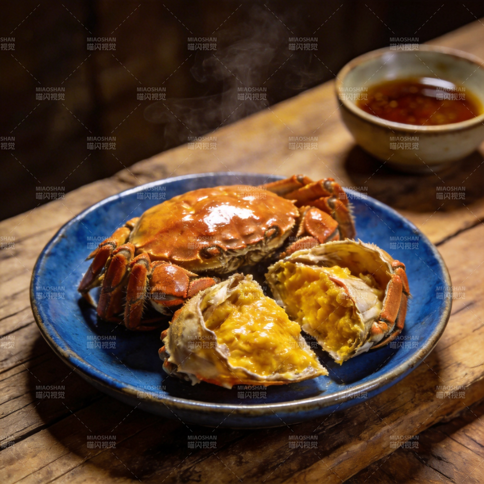 热腾腾的蟹黄蟹图片