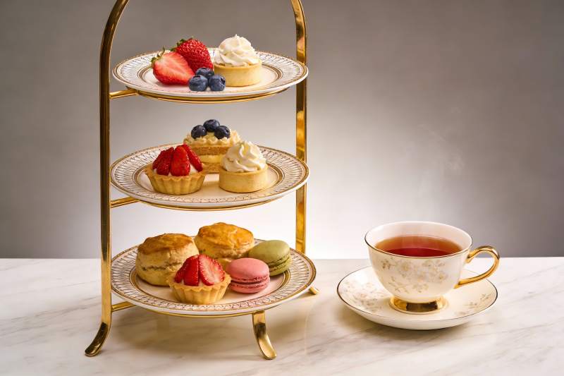 三层点心架配下午茶图片