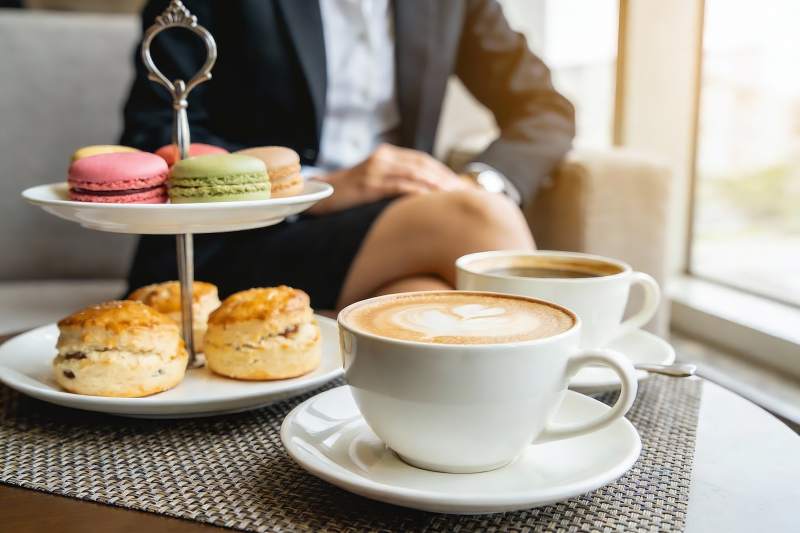 咖啡甜点下午茶时光图片