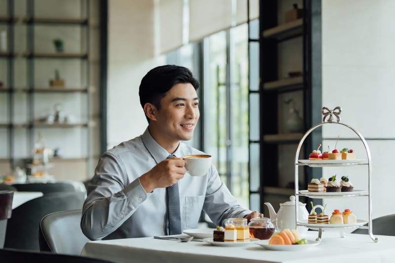 商务人士下午茶时光图片