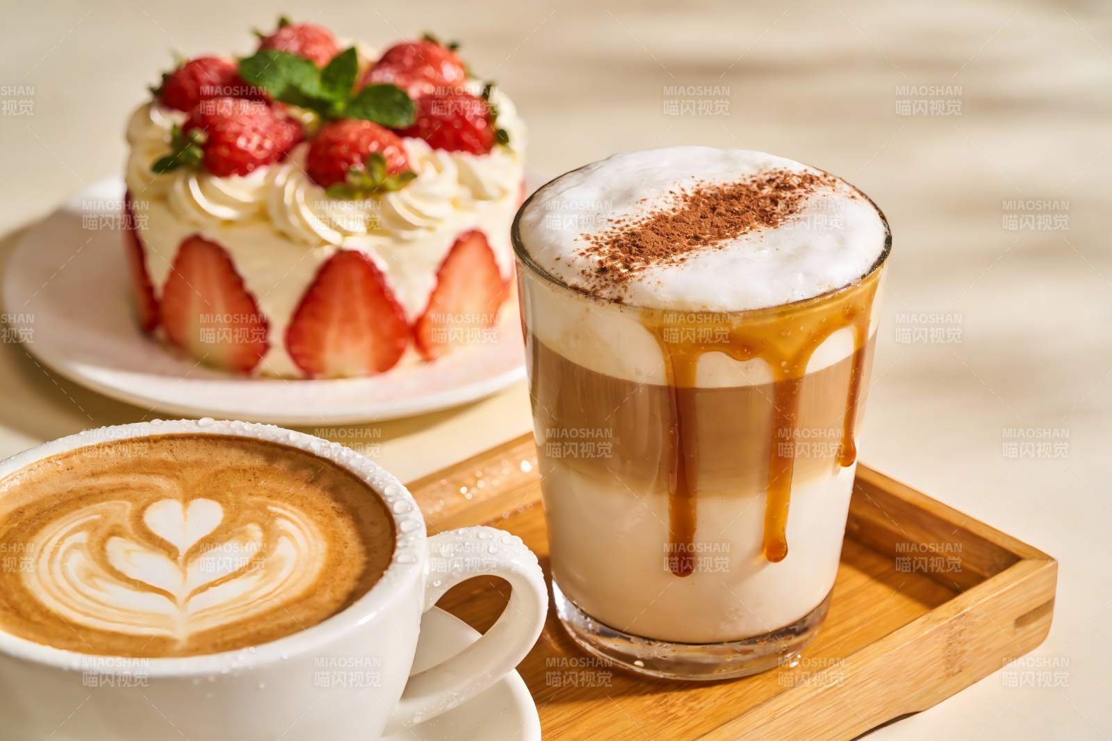 咖啡甜点摆盘精美诱人图片