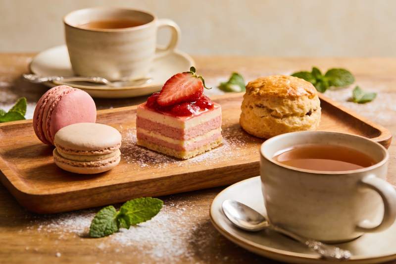 精致下午茶甜点与茶饮图片