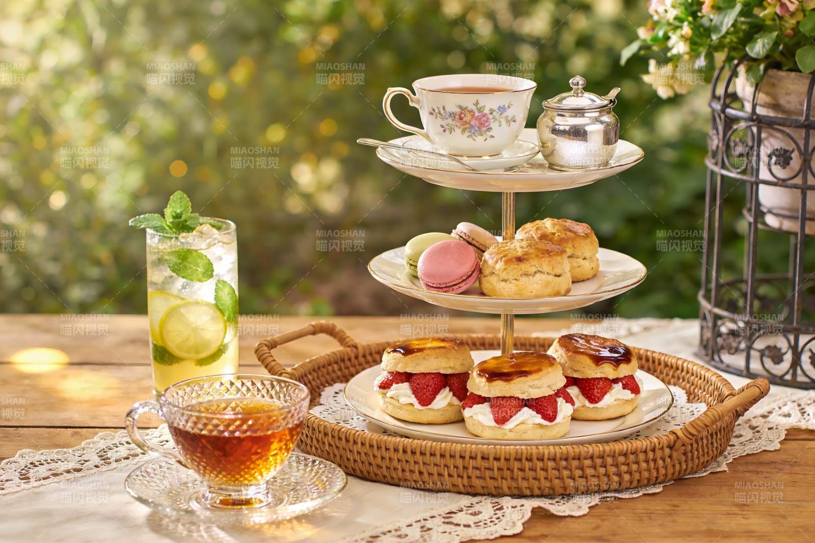 英式下午茶点心与饮品图片