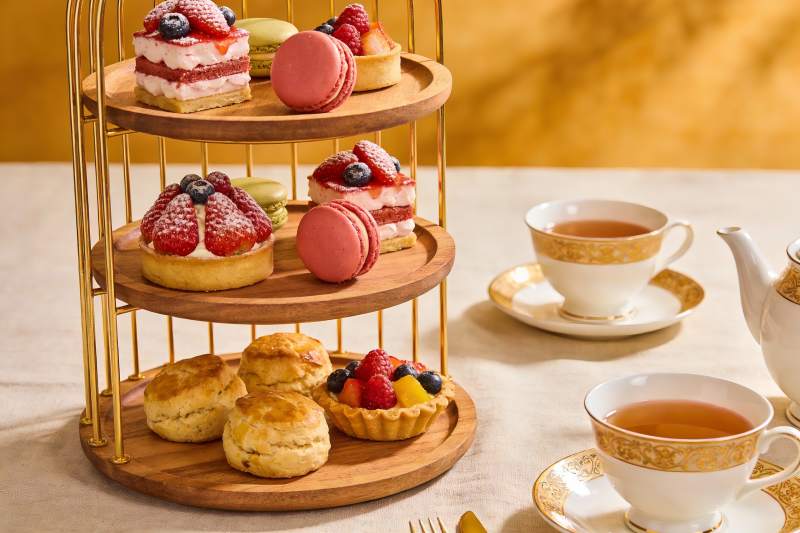 三层甜点架配下午茶图片