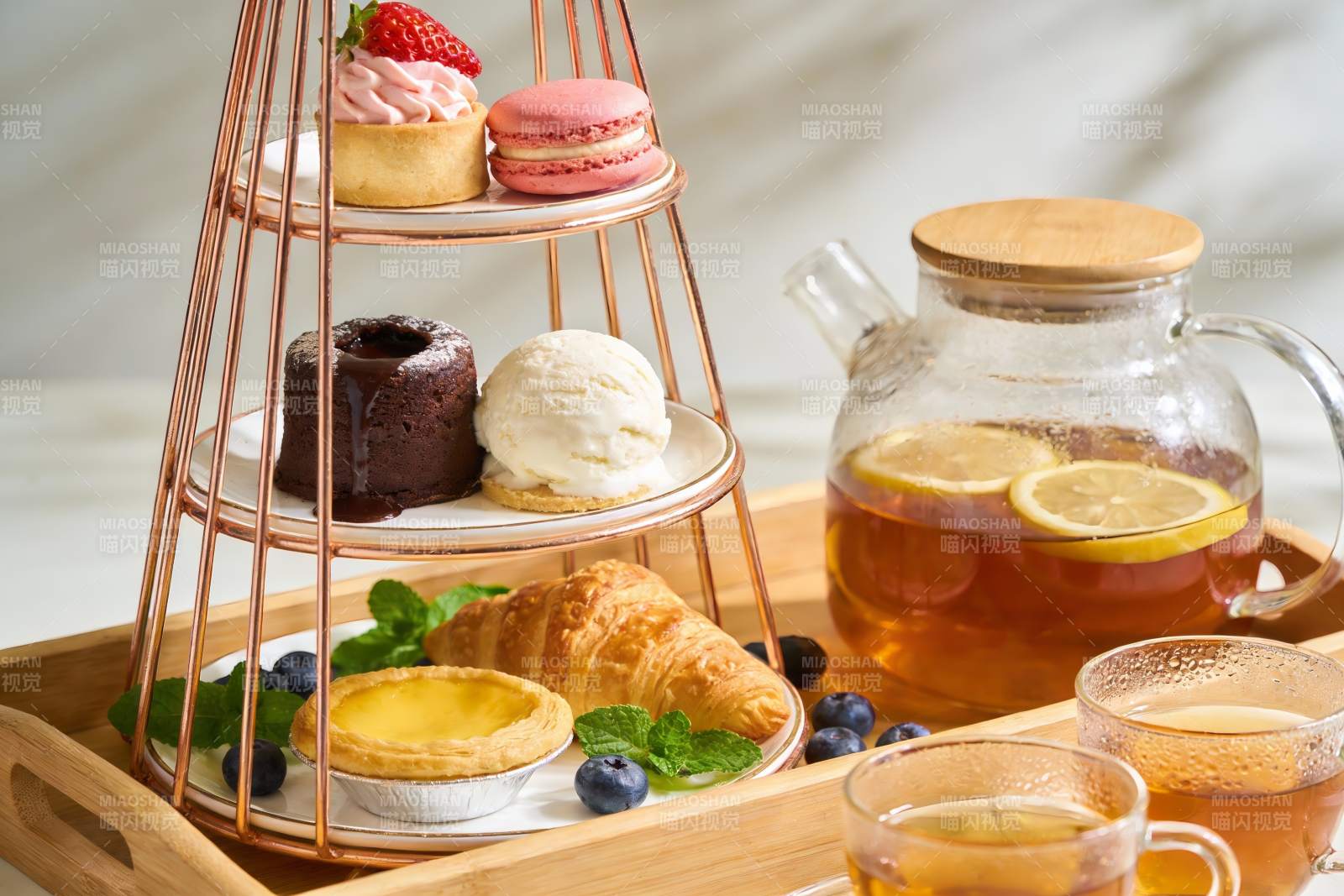 精致下午茶甜点与茶饮图片