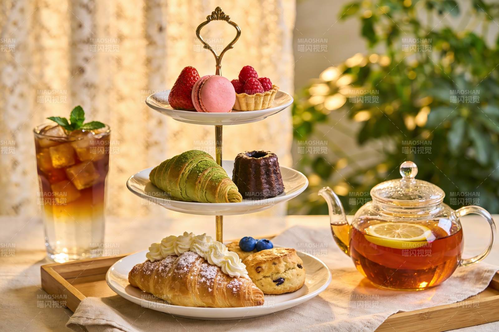 精致下午茶甜点与饮品图片