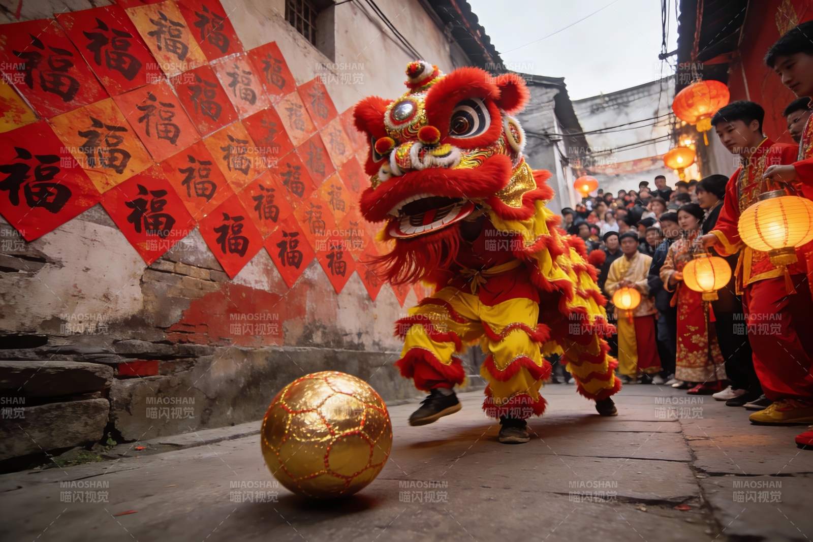 街头舞狮表演热闹非凡图片