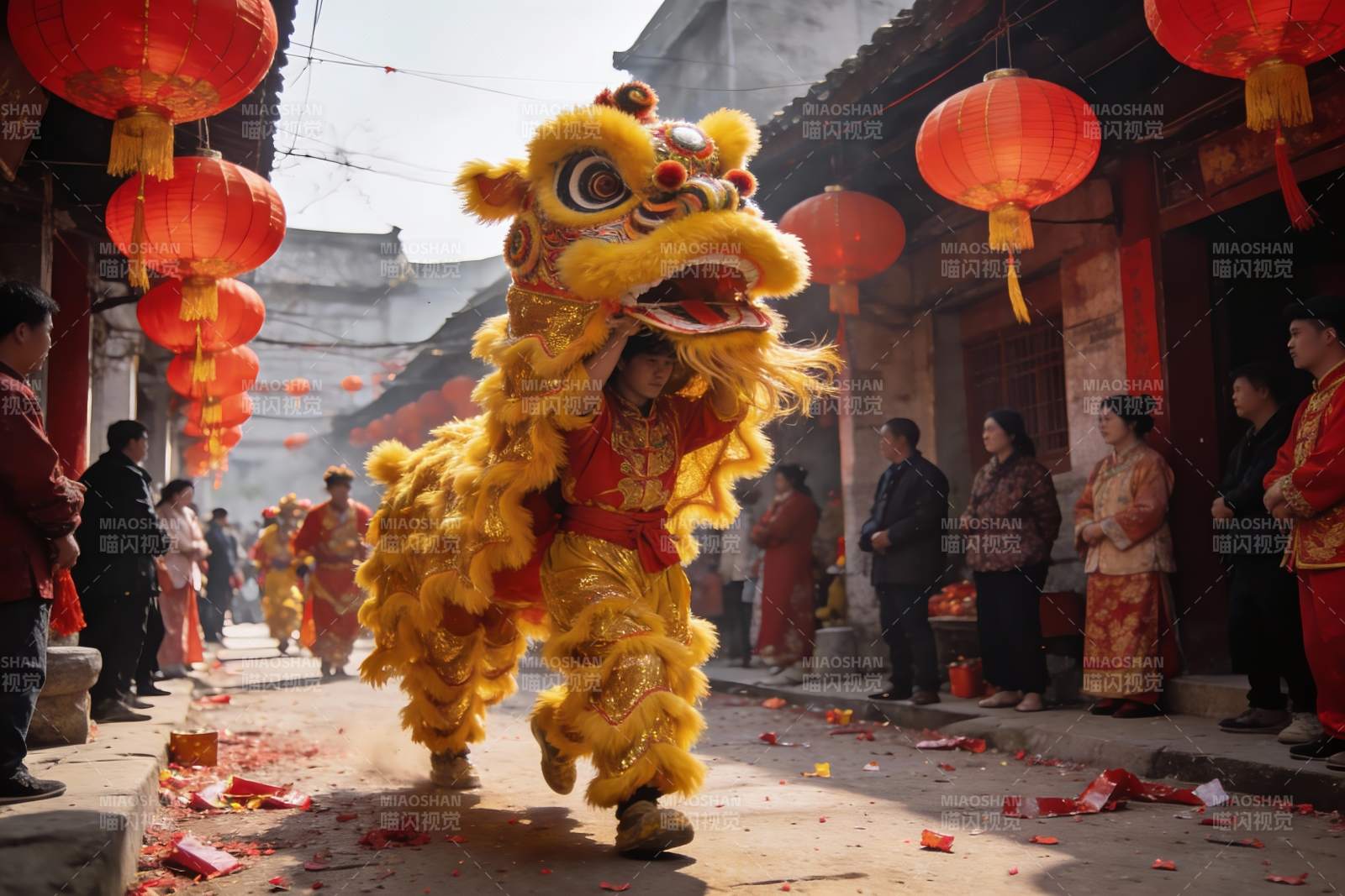 舞狮表演热闹非凡图片