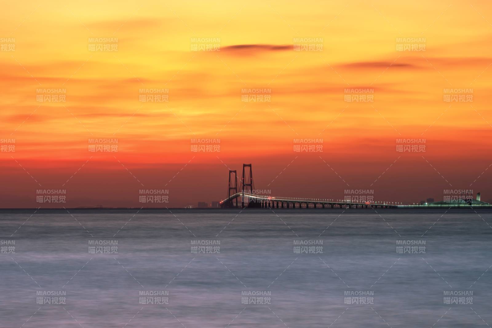 日落桥影图片