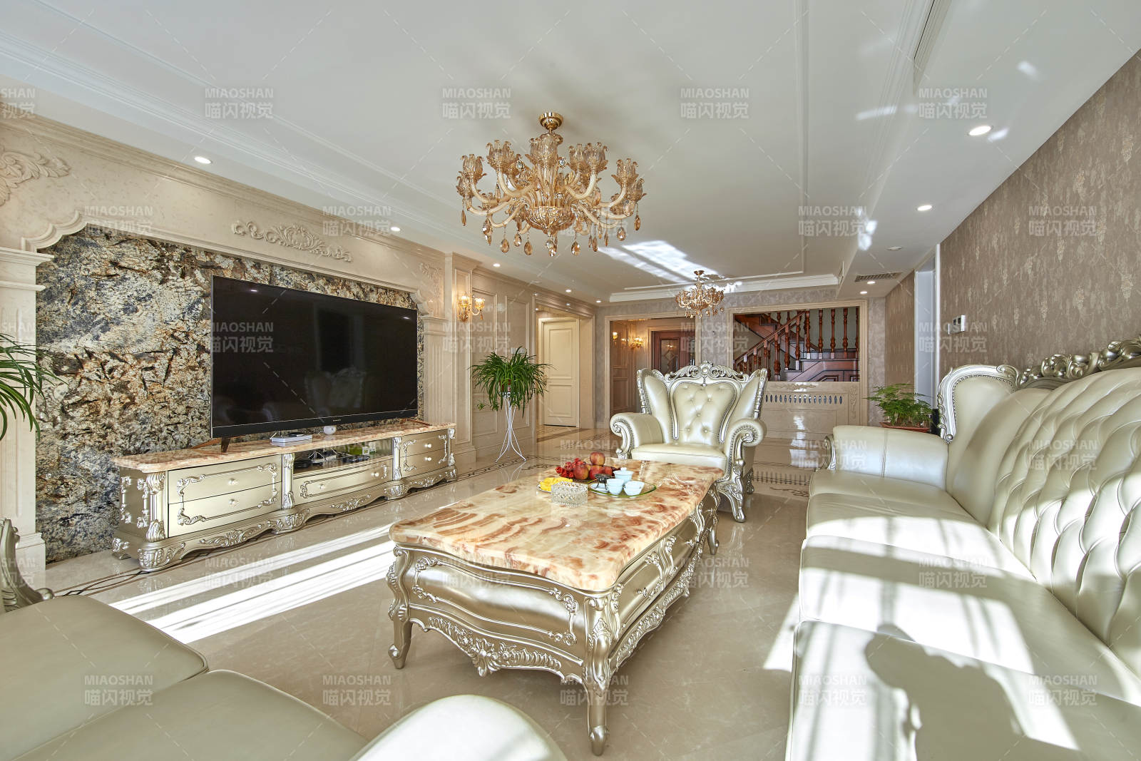 奢华客厅装饰图片