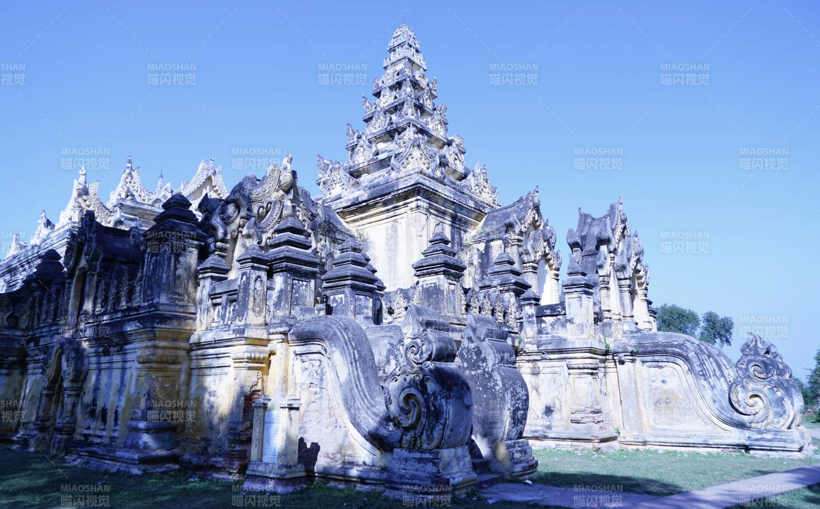 吴哥窟古迹风光图片