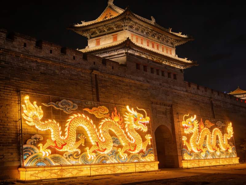 夜景古城墙龙灯装饰图片