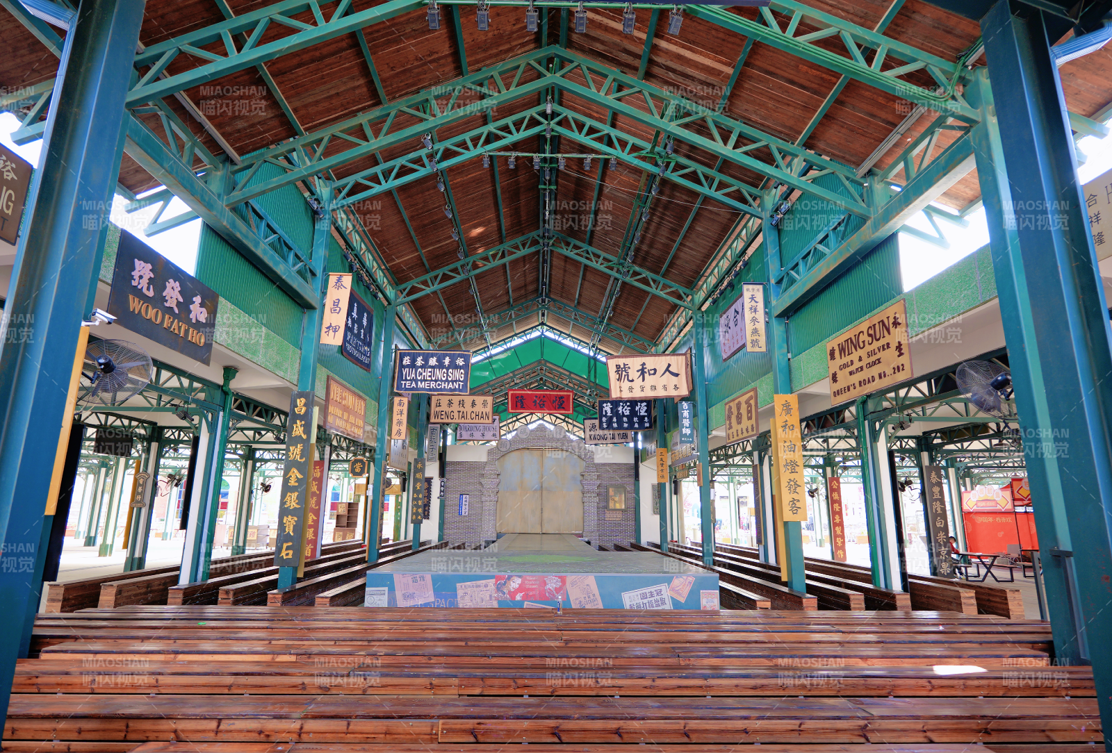 传统建筑内部景观图片