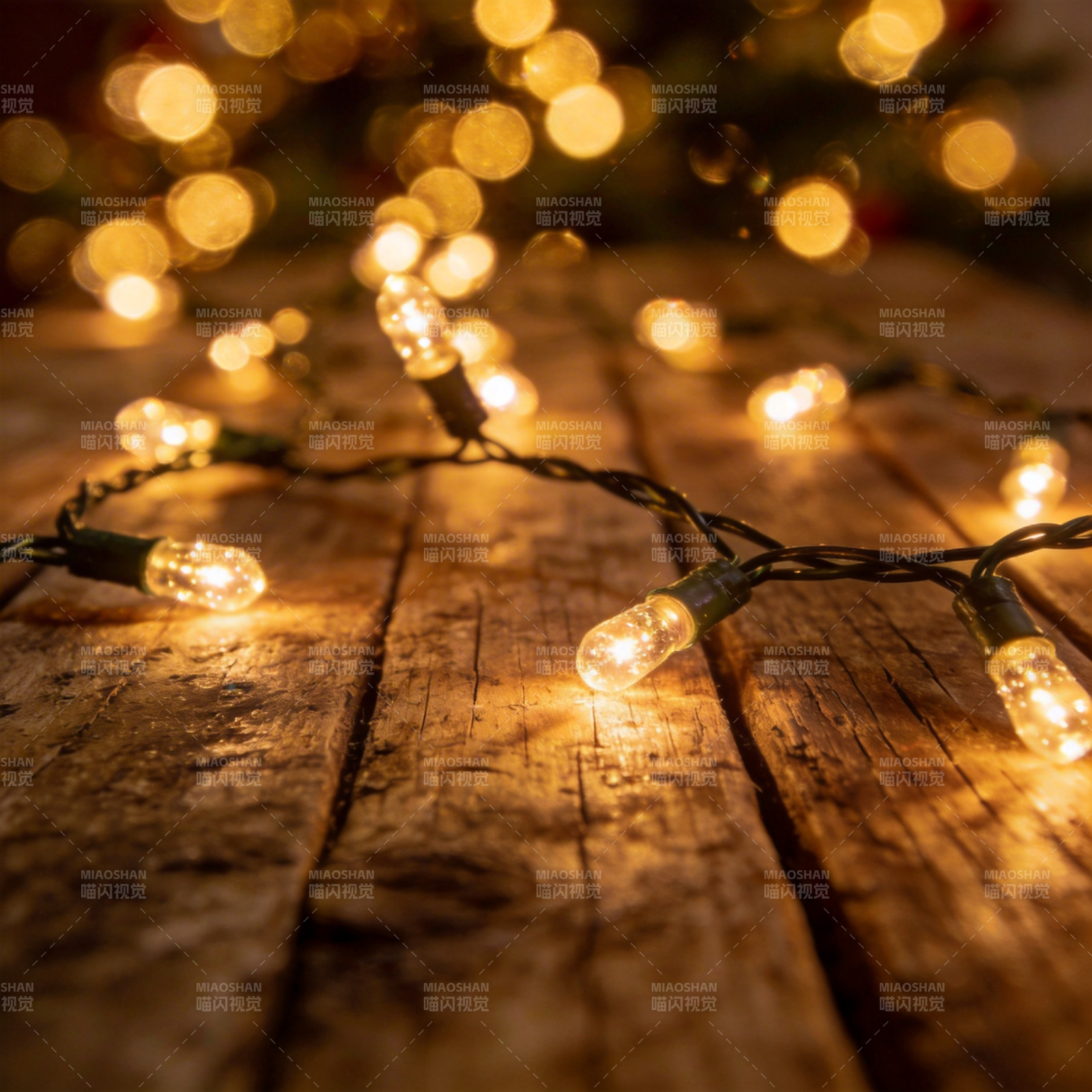 温暖的节日灯饰图片