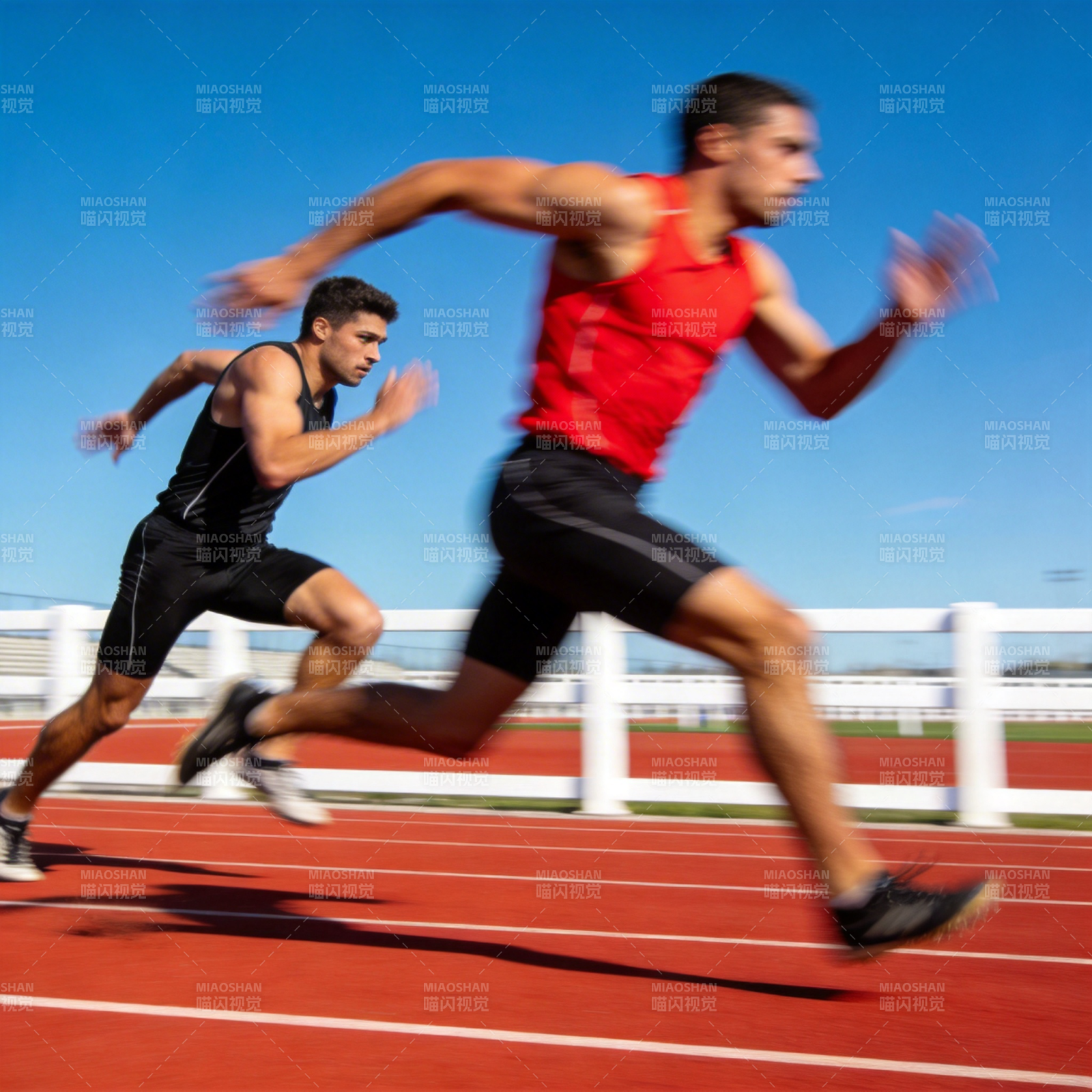 赛道上的速度对决图片