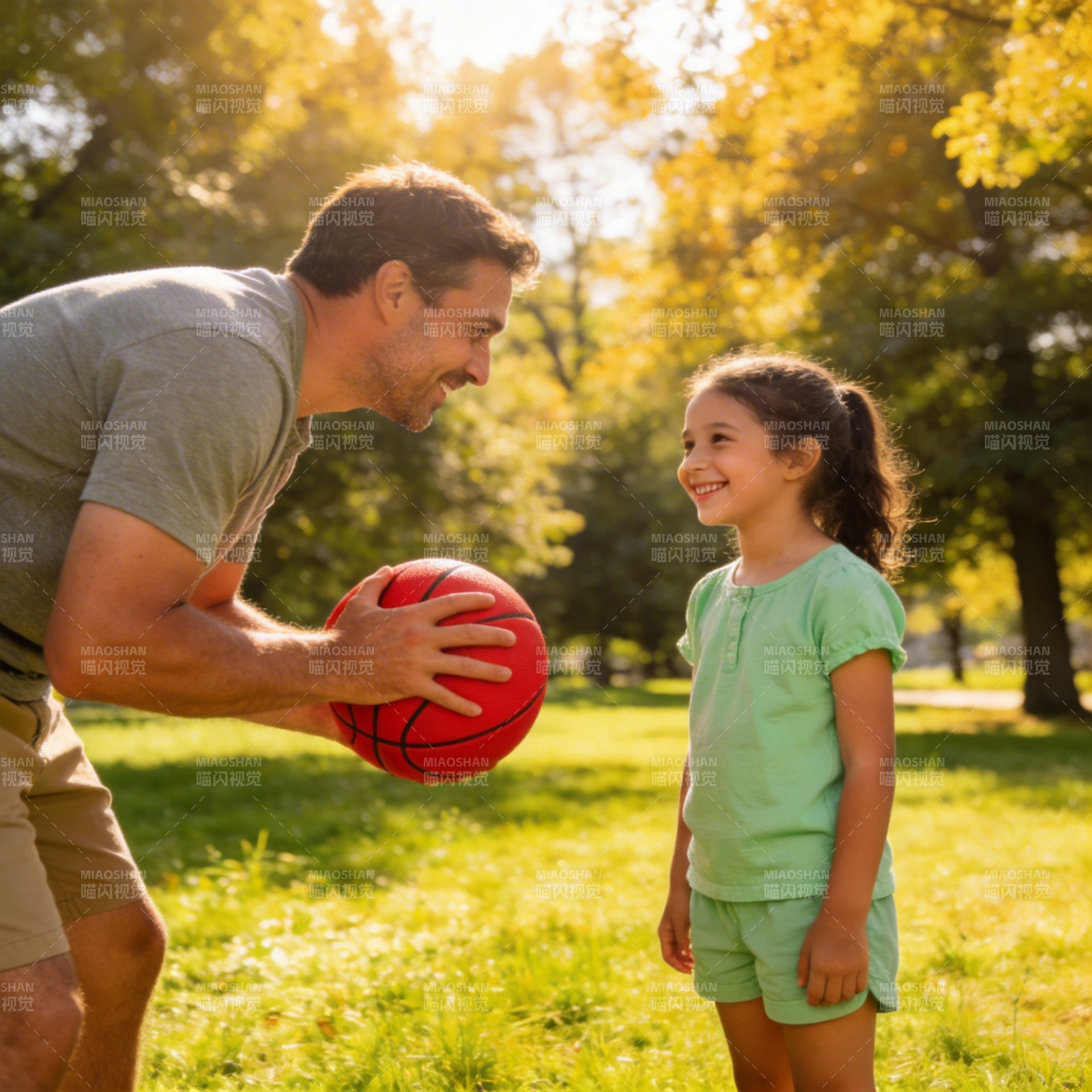 父女公园玩篮球图片