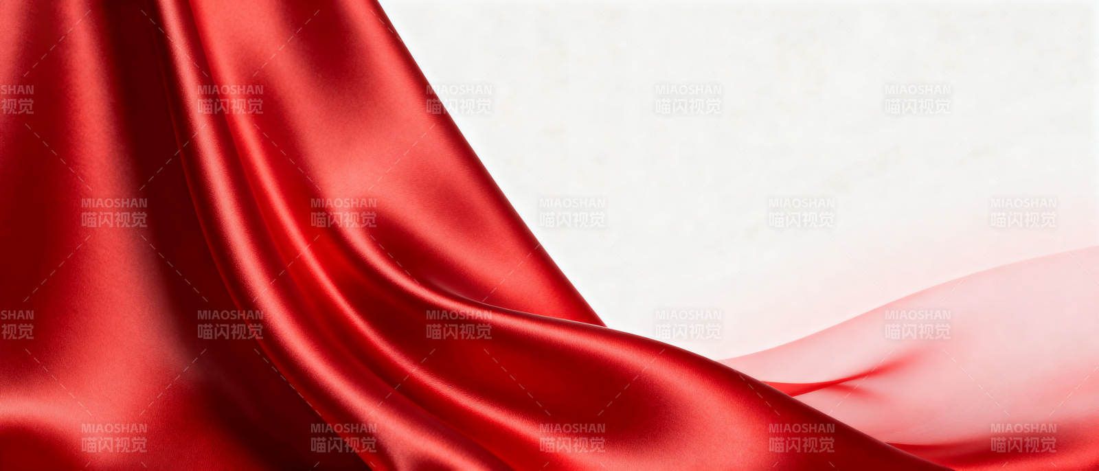 红色绸缎飘逸图片