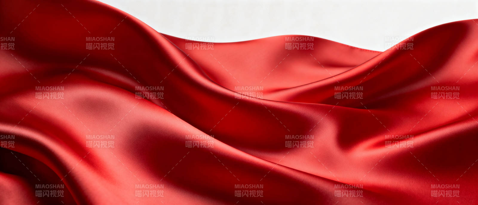 红色绸缎飘逸图片
