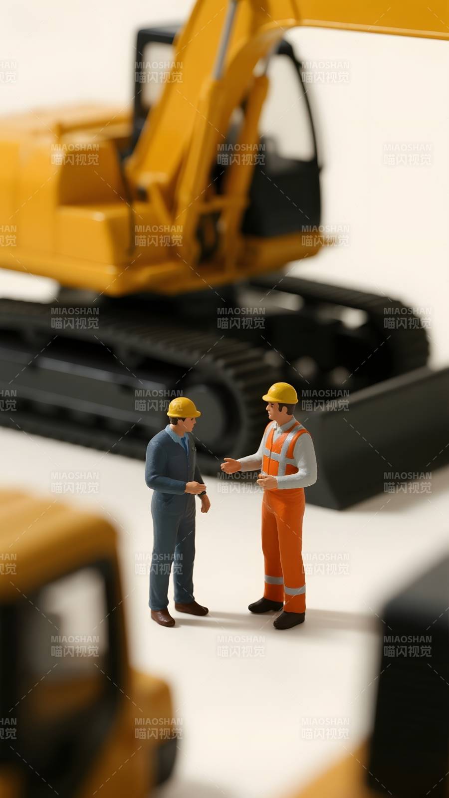 工地对话场景图片