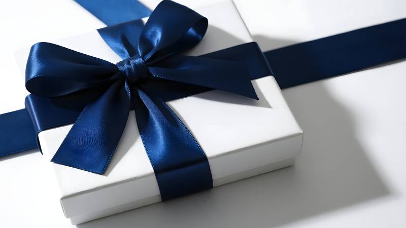 蓝丝带礼盒图片