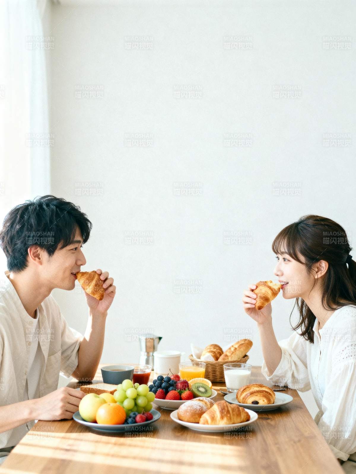 甜蜜早餐时光图片