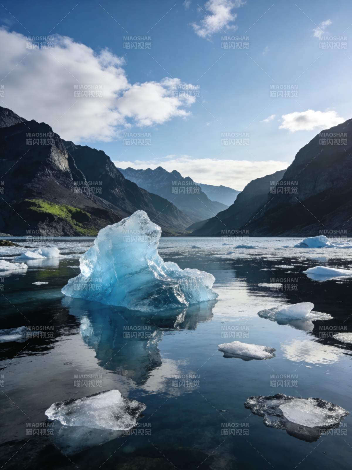 冰川湖景图片