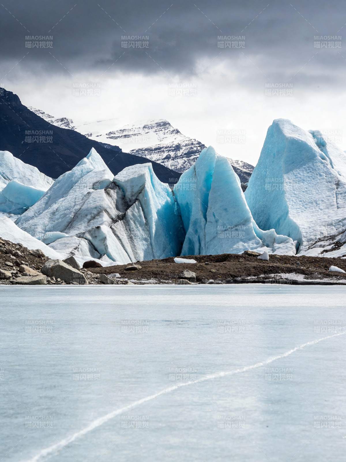 冰川奇景图片