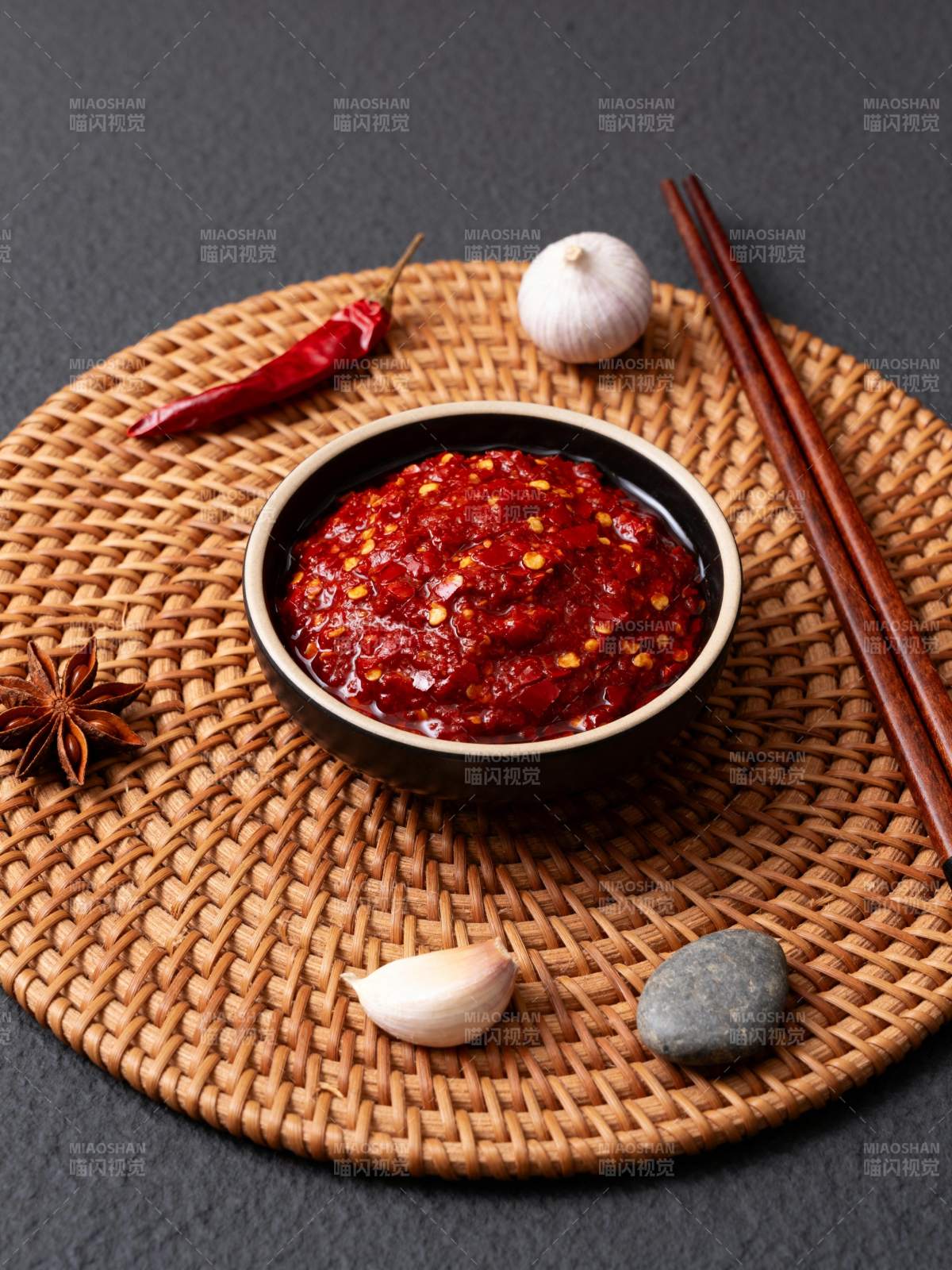 香辣蒜蓉酱图片