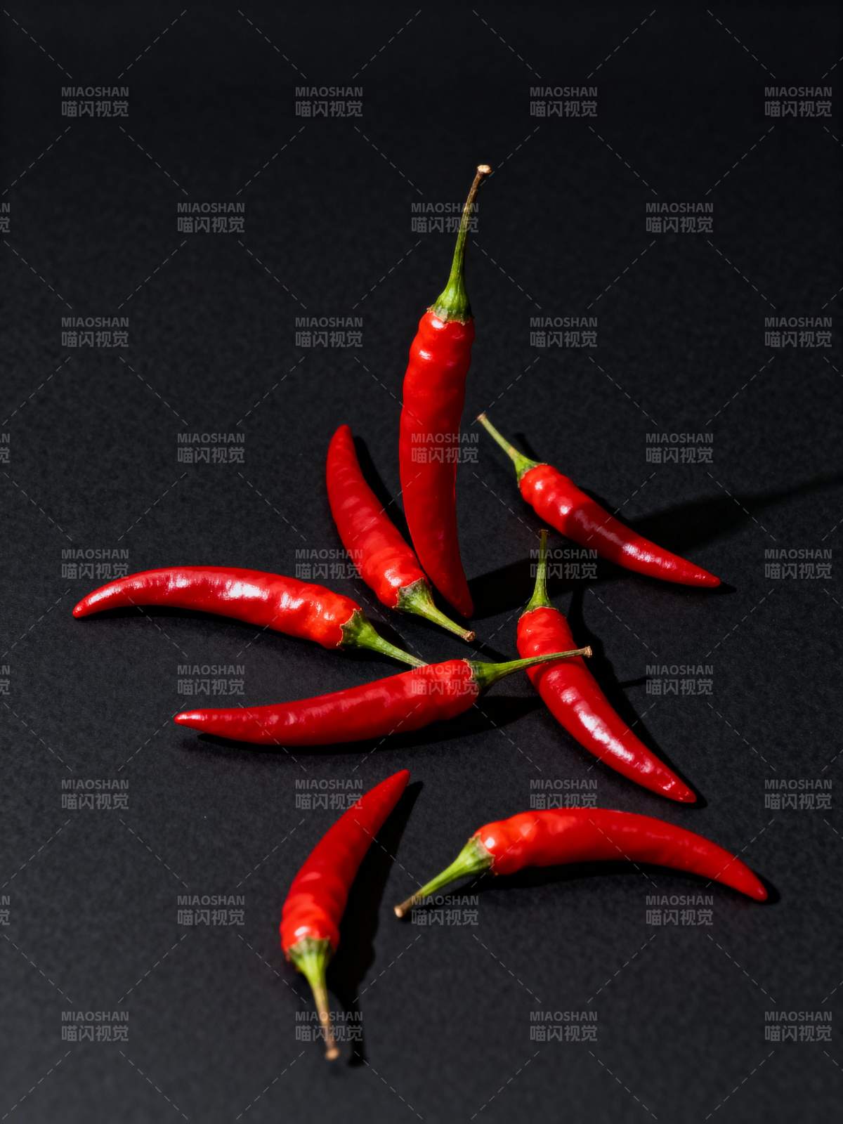 红辣椒静物图图片