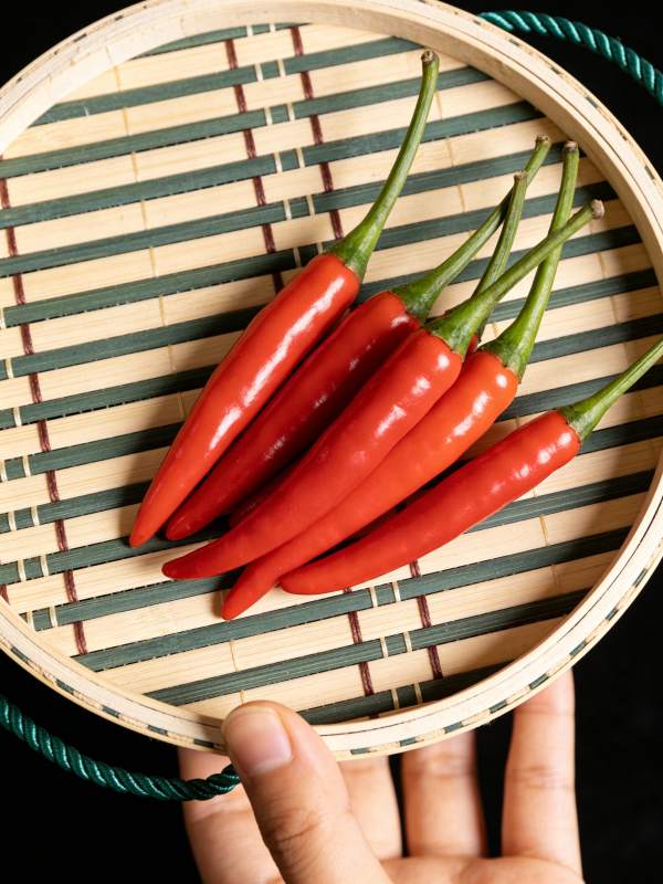 红椒竹篮图片