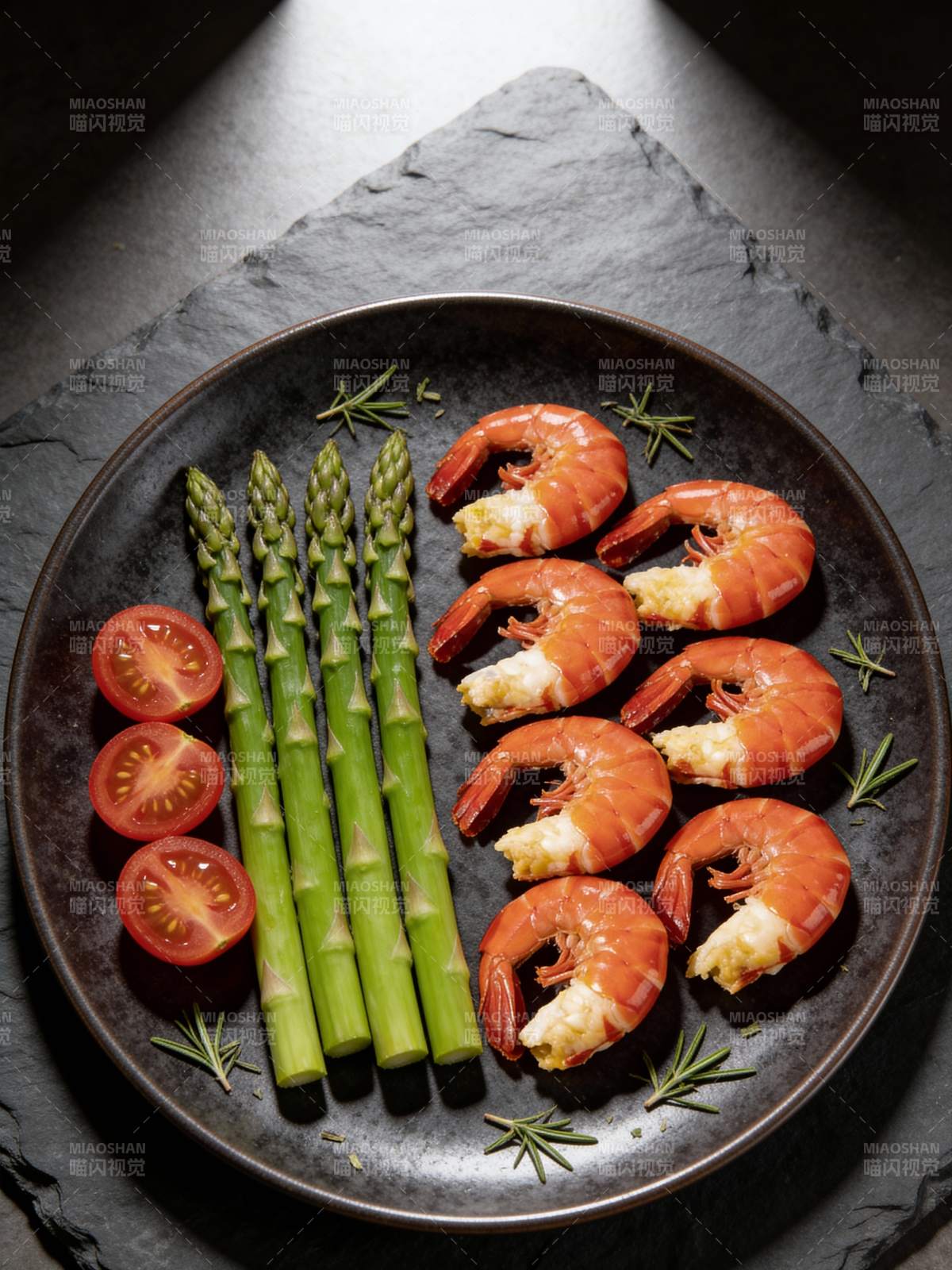 虾仁芦笋配番茄图片