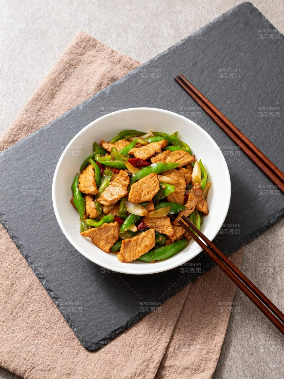 青椒炒鸡片图片