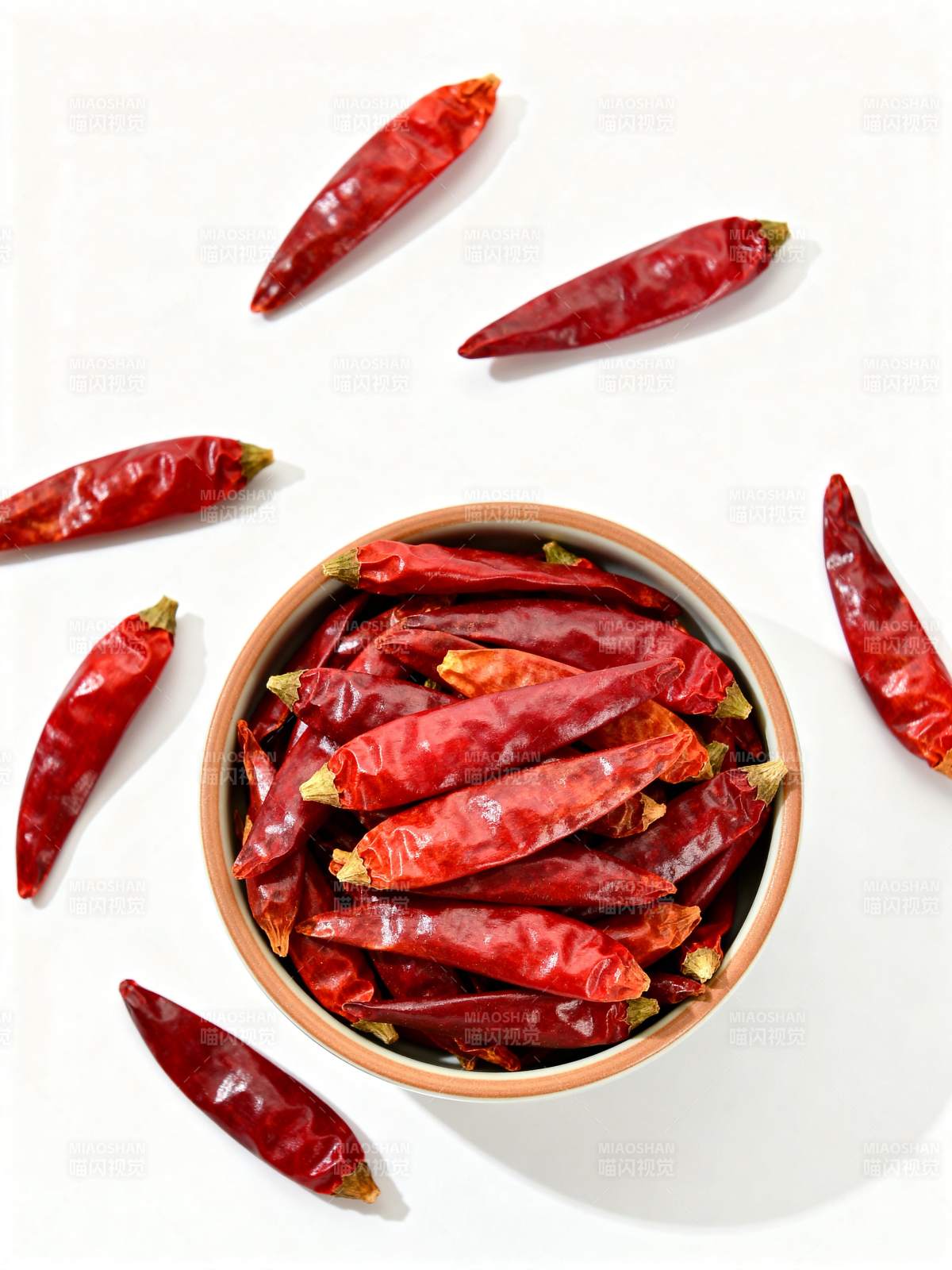 红辣椒满碗图片