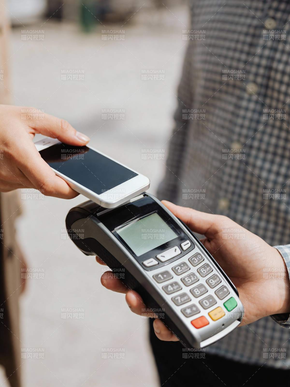 手机支付瞬间图片